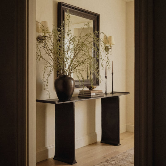 Al Fresco Sophistication. The enduring influence of italian outdoor furniture.
