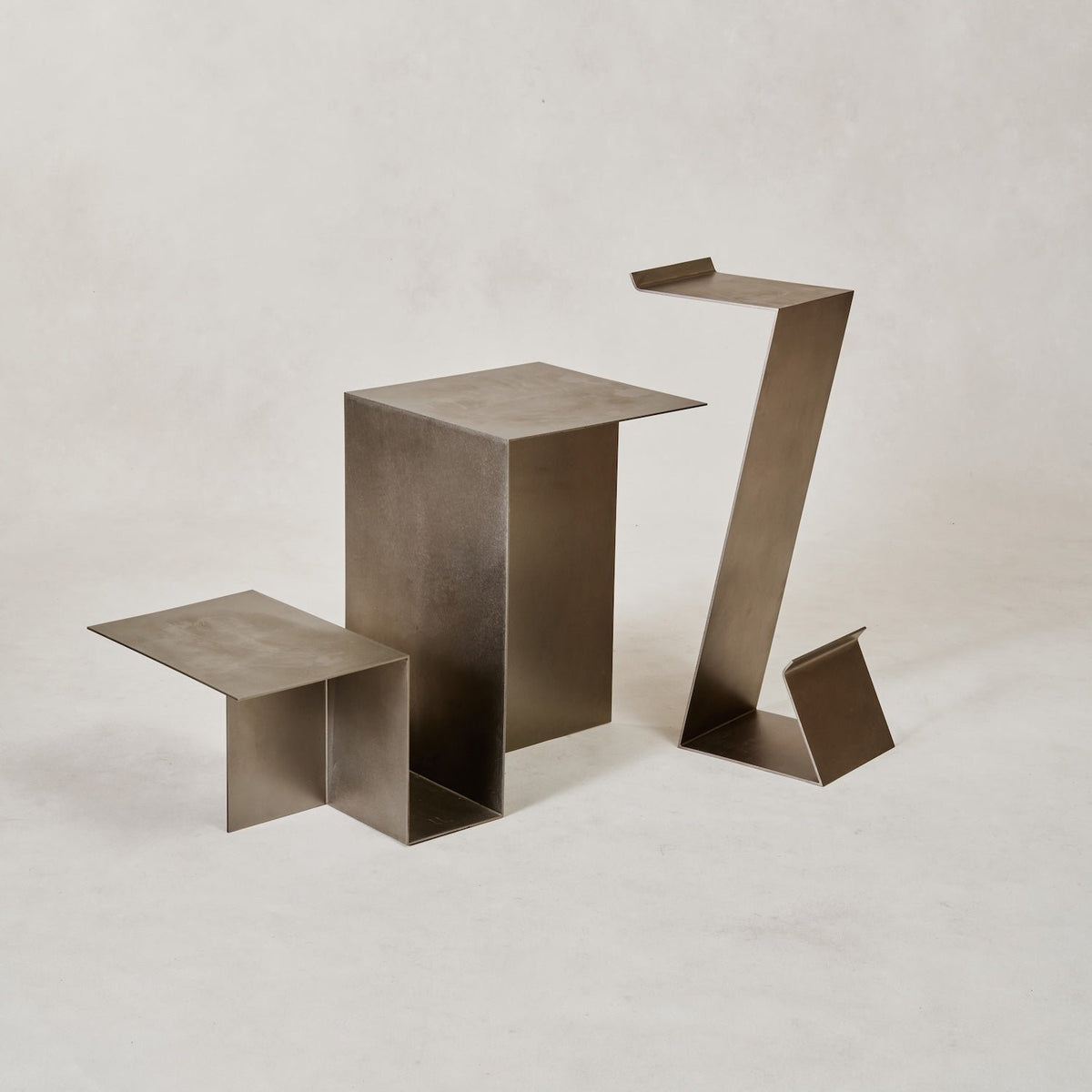 Zig Zag Cocktail Table-Side Table-House of Leon