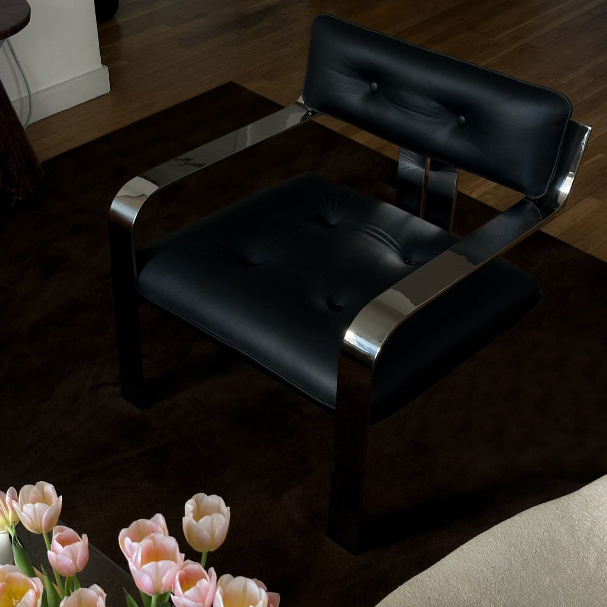 Chair #1 - Black Leather-Arm Chairs, Recliners & Sleeper Chairs-House of Leon