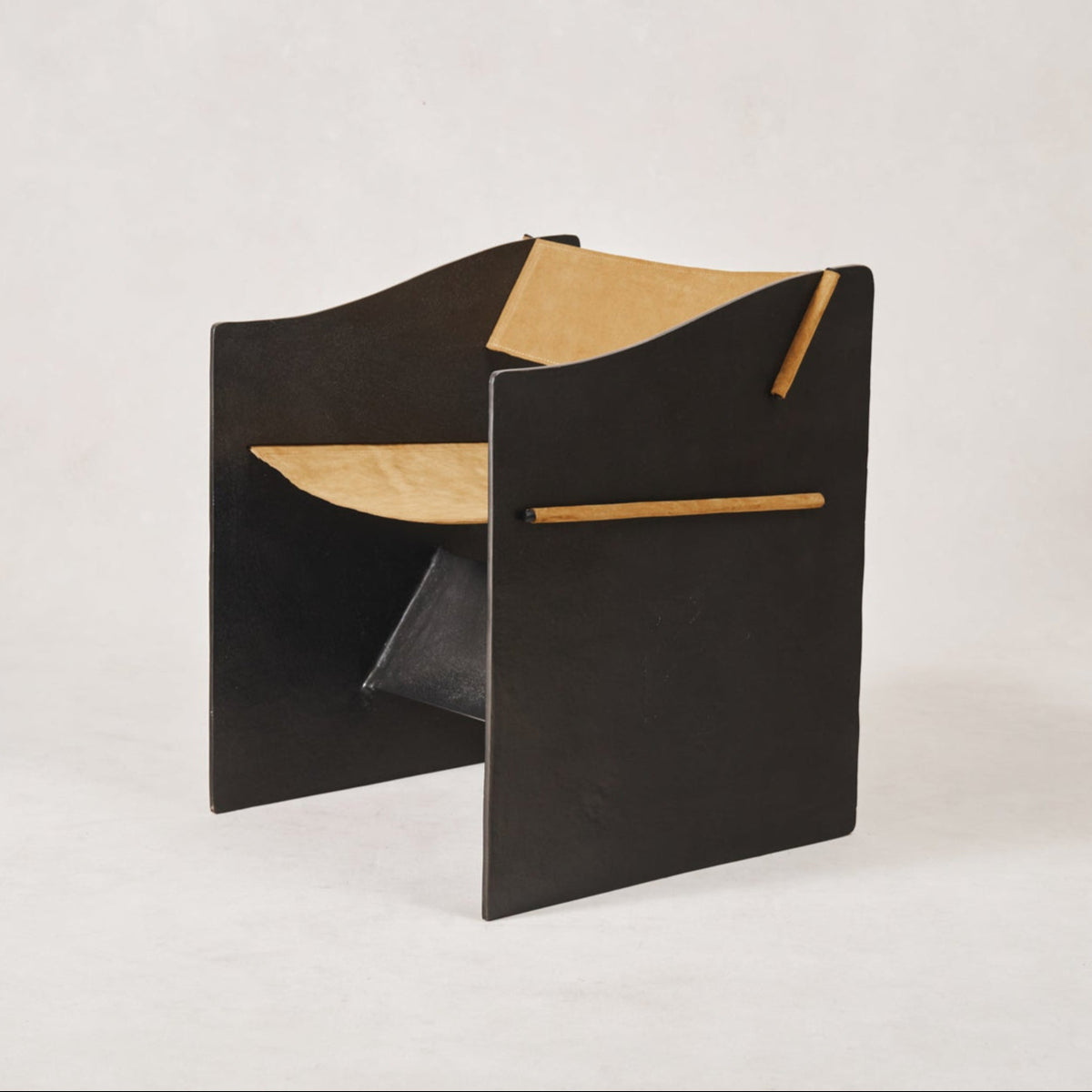 Ingresso-accent-chair-tobacco-suede