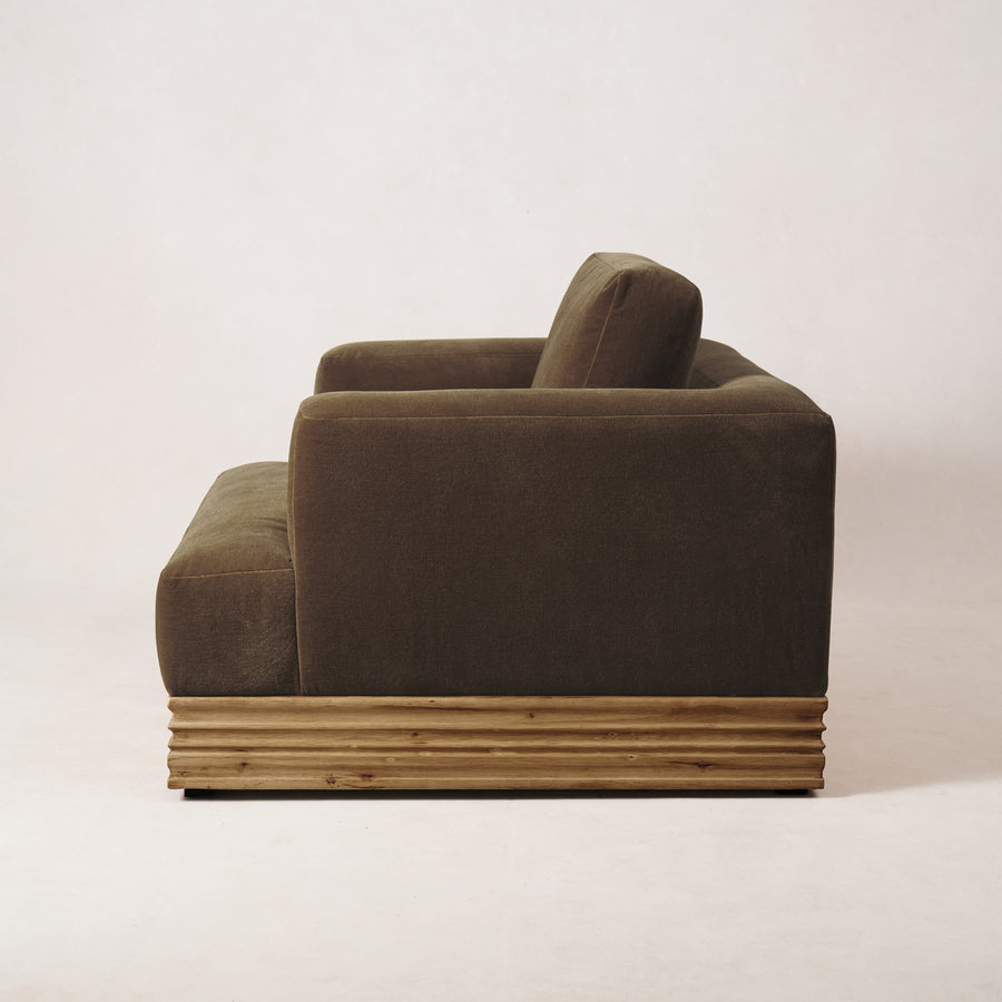 Palazzo Armchair-House of Leon-truffle