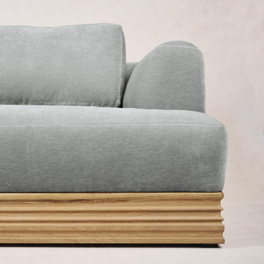 Palazzo-Sofa-Frost-96"