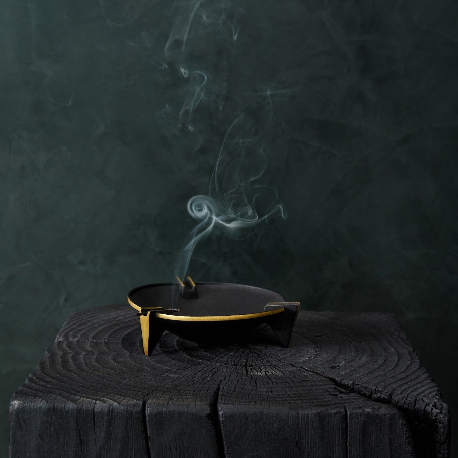 Drake Rapper Ash Tray Milan Ash Tray - Black