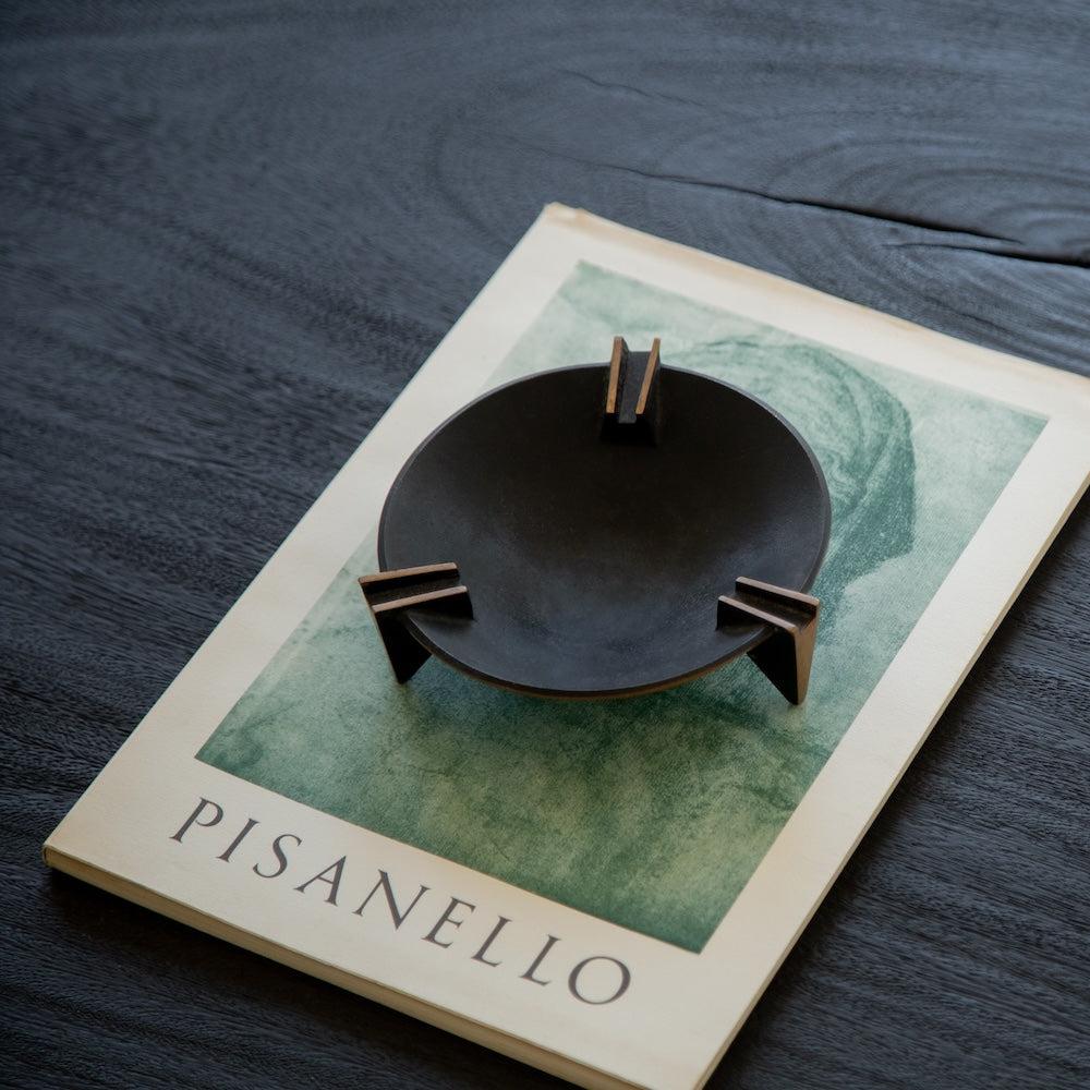 Milan Ash Tray - Black-Decorative Trays-House of Leon