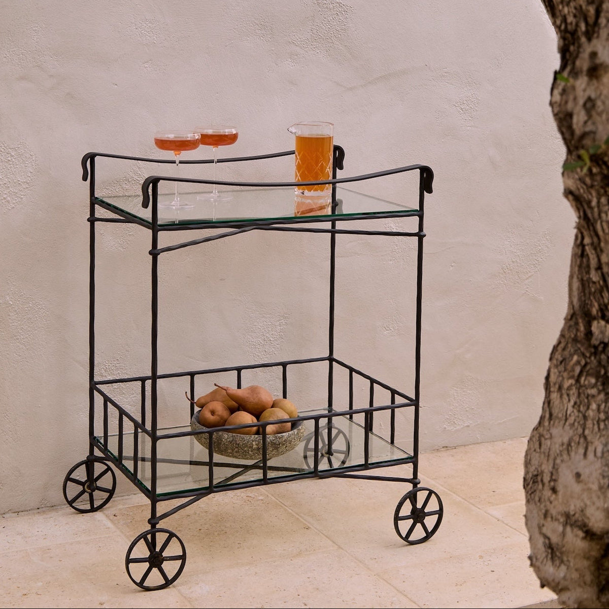 outdoor-metal-bar-cart