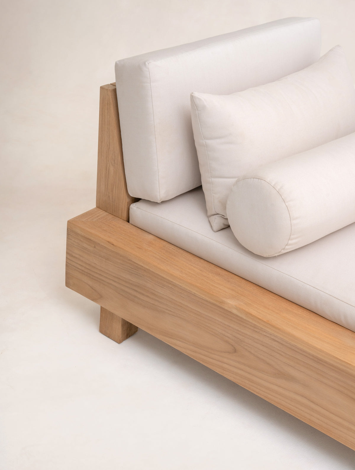 Ojai Outdoor Daybed - Single-Outdoor Beds-House of Leon