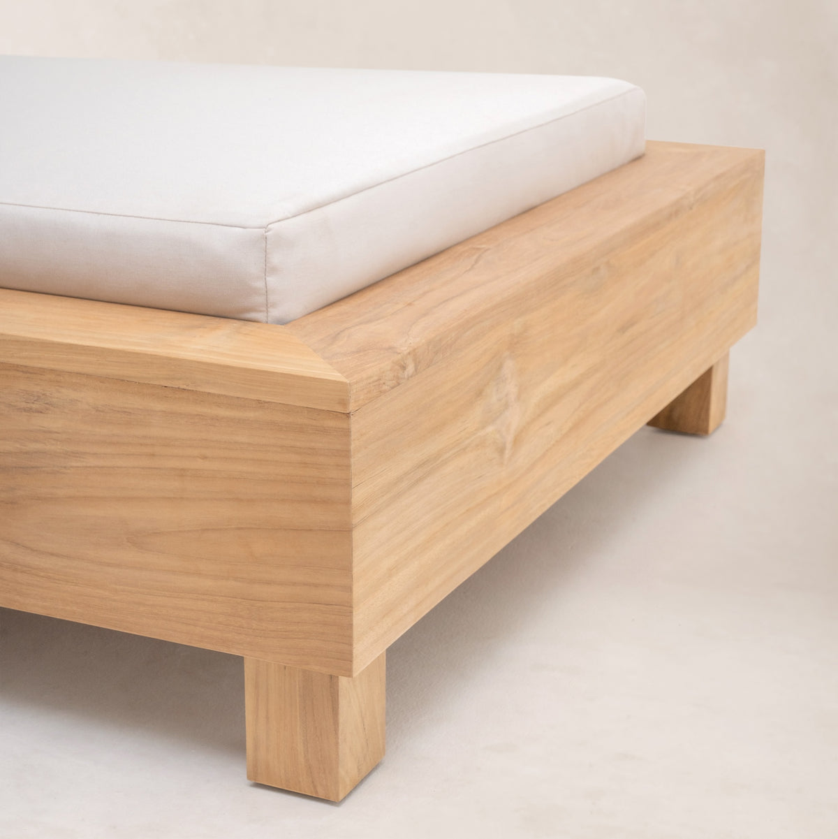 Ojai Outdoor Daybed - Single-Outdoor Beds-House of Leon