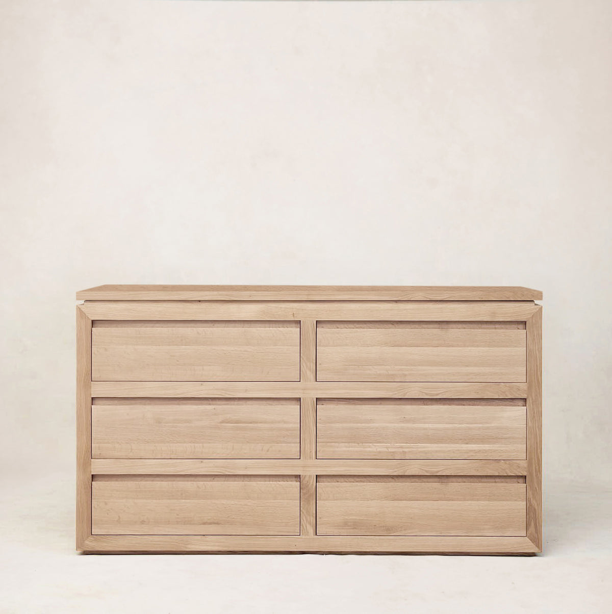 Sofita White Marble Dresser with Solid Oak Base Sofita White Marble Dresser with Solid Oak Base