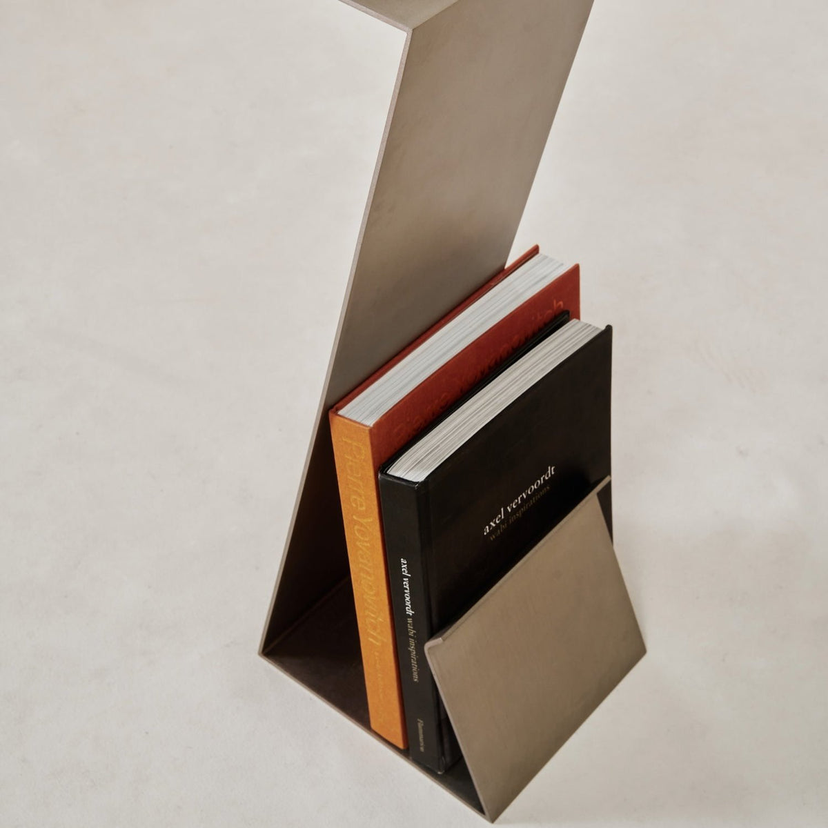 Zig Zag Cocktail Table-Side Table-House of Leon