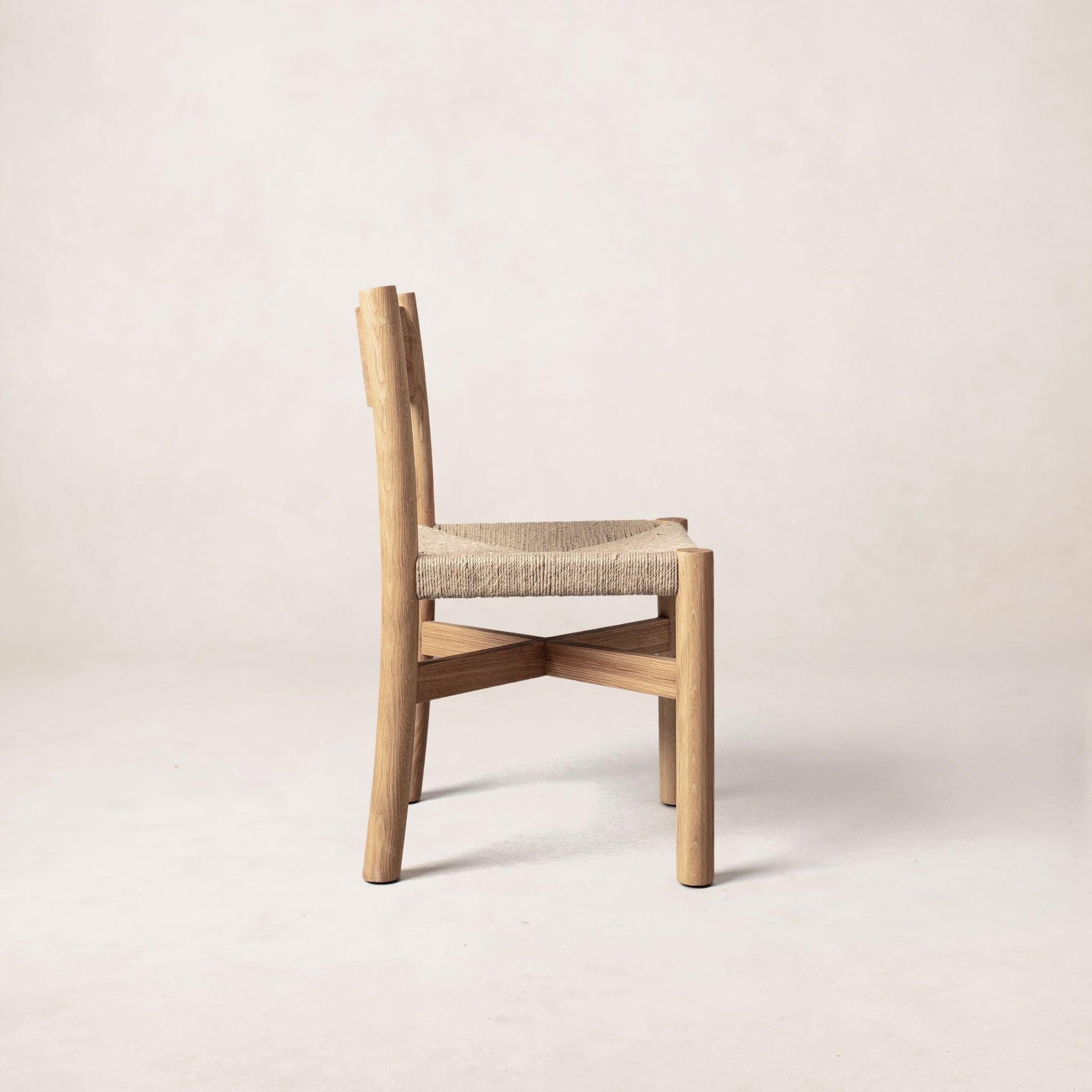 ダイニングチェア Oak chair Rustic - Natural ダイニングチェア オーク材– KANADEMONO